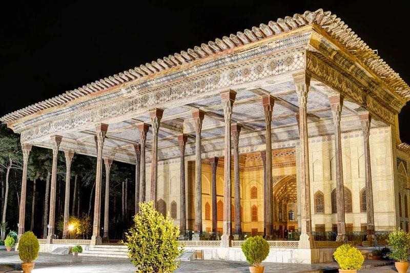 دارالترجمه رسمی در ملک شهر اصفهان برای ترجمه شناسنامه